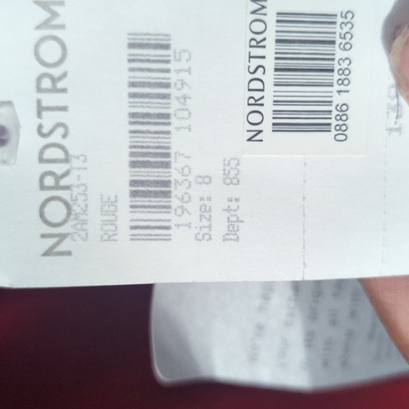 Tahali Elegant Red Women's Dress - Picture 8 of 8